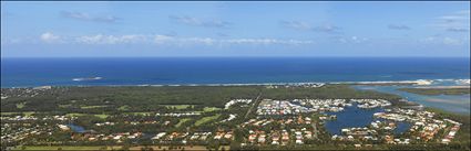 Twin Waters - Sunshine Coast - QLD (PBH4 00 16427)